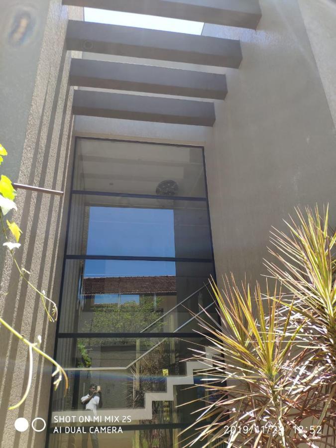 הוילה פוז דו איגואסו Casa Moderna No Centro Proxima A Atracoes Turisticas מראה חיצוני תמונה